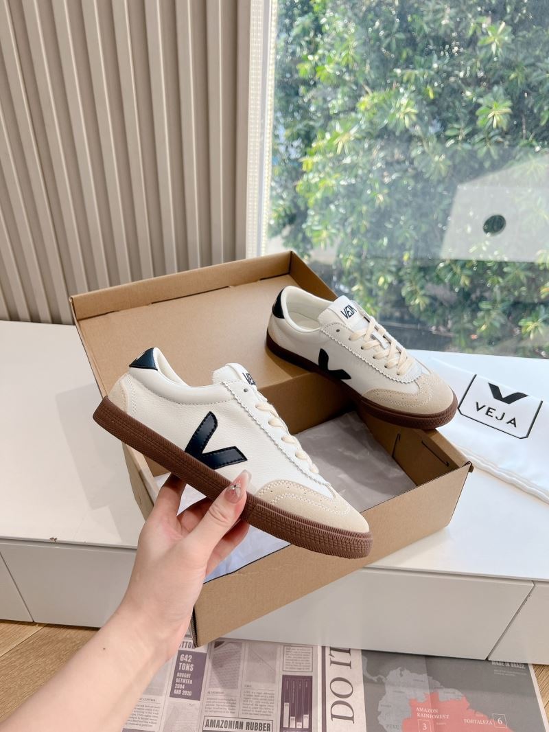 Veja Shoes